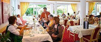Tschirgantblick Szálloda 3*