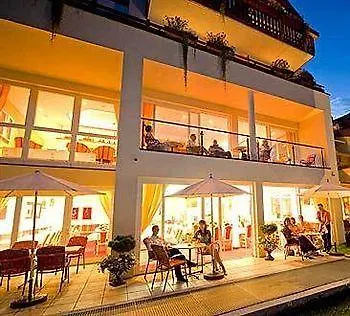 Hotel Tschirgantblick